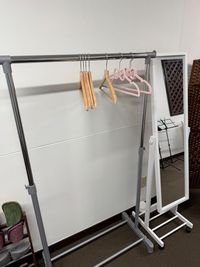 ハンガーラック - まちのレンタル音楽室　かちくらBASEゆしま かちくらBASE ゆしまの設備の写真
