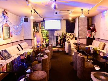 駅近徒歩１分・収容人数店内４０人、テラス席12名、カラオケ/パーティー/イベント/押し活スペースとして人気❣ - LINK