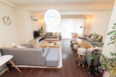 あきばこっこ池袋店 大人気190m²まるまる借切の室内の写真