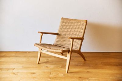 CH25 | Carl Hansen & Søn - studio shiro to muku キッチン付ハウススタジオの室内の写真