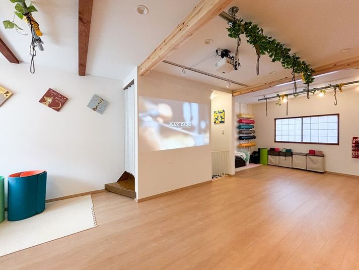 フィットネスジム - WE Studio Ebie