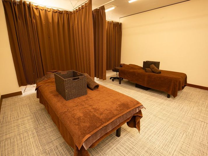 ネイルもオイルマッサージ・リラクゼーションが出来るサロンスペース - LUMILA【リラクスペース】