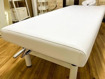レンタルサロン「Farbe」 横浜・鶴見東口402号店の室内の写真