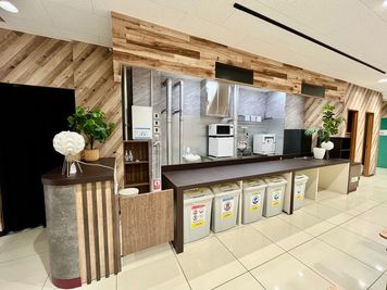 【冷蔵庫や冷凍庫、電子レンジのご用意もございます。】 - 【閉店】Mace上野 【閉店】会議限定プランの室内の写真