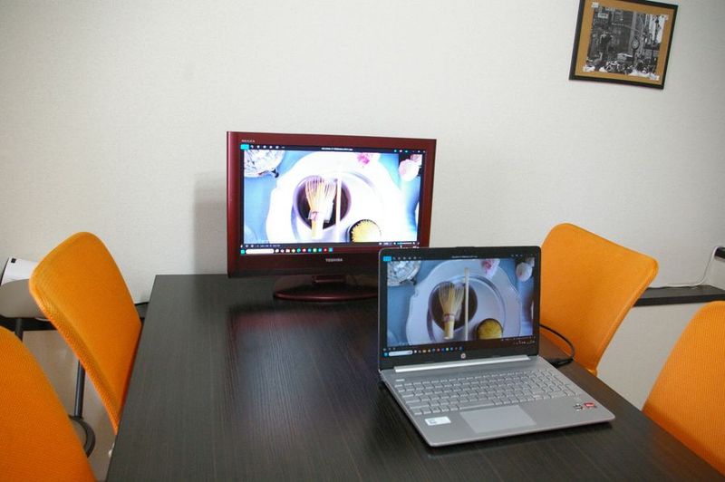 金山駅徒歩2分！最大8名可　ミーティングやワークショップに最適✨ - 貸し会議室waQwa～ワクワ～