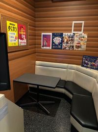 【人数料金プラン〜4名】ソフトドリンク飲み放題付き☕️カラオケ🎤パーティー🎉楽器演奏🎺コワーキング👨‍💻 - ジャンカラ近鉄奈良東向店