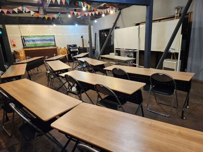 センター棟ホール - 森と湖の楽園