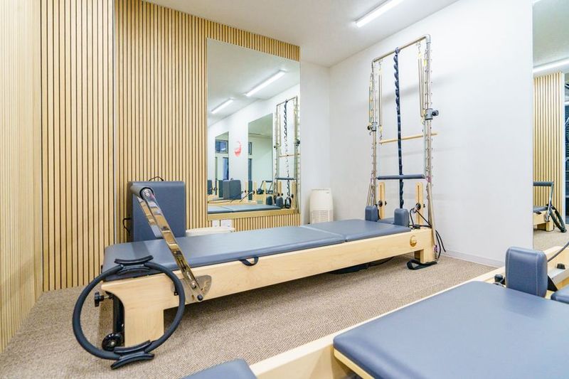 女性専用マシンピラティススタジオ＆ジム　ロレナ藤沢店 - 女性専用ピラティススタジオ＆ジム　LOrena藤沢店