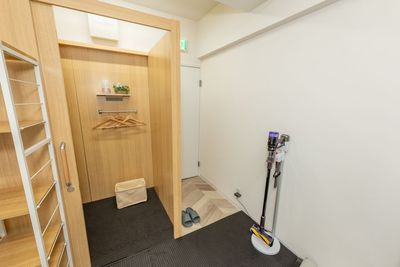 スペース入口 - レンタルジムAivic横浜1号店の入口の写真