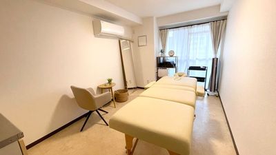 【オープン価格🎉期間限定990円〜】四ツ橋駅4分🚶‍♀️完全個室レンタルサロン🌱カフェ風おしゃれ空間✨備品全て無料◎ - レンタルサロンRelier (ルリエ) 大阪四ツ橋