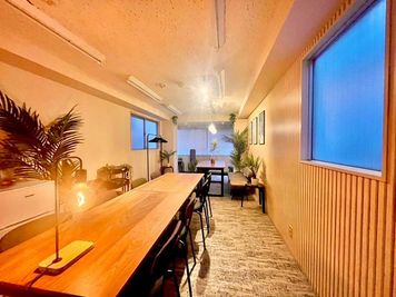 溜池山王1分/赤坂5分 最大20名/WiFi/懇親会・推し会・女子会・会議・撮影・ボドゲ・飲食可！ - KUUKAN溜池山王
