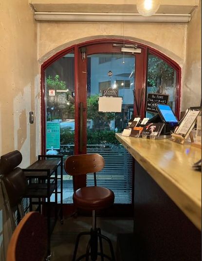 池袋の隠れ家BARのレンタルスペース - BAR FIORE