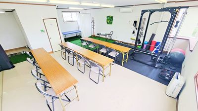 カリマ塩尻 塩尻市のレンタルスタジオ｜カリマ塩尻｜会議 ダンス セミナーにの室内の写真