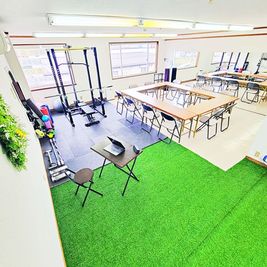 カリマ塩尻 塩尻市のレンタルスタジオ｜カリマ塩尻｜会議 ダンス セミナーにの室内の写真