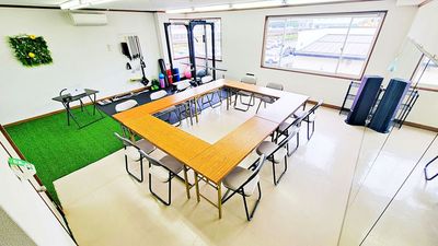 カリマ塩尻 塩尻市のレンタルスタジオ｜カリマ塩尻｜会議 ダンス セミナーにの室内の写真