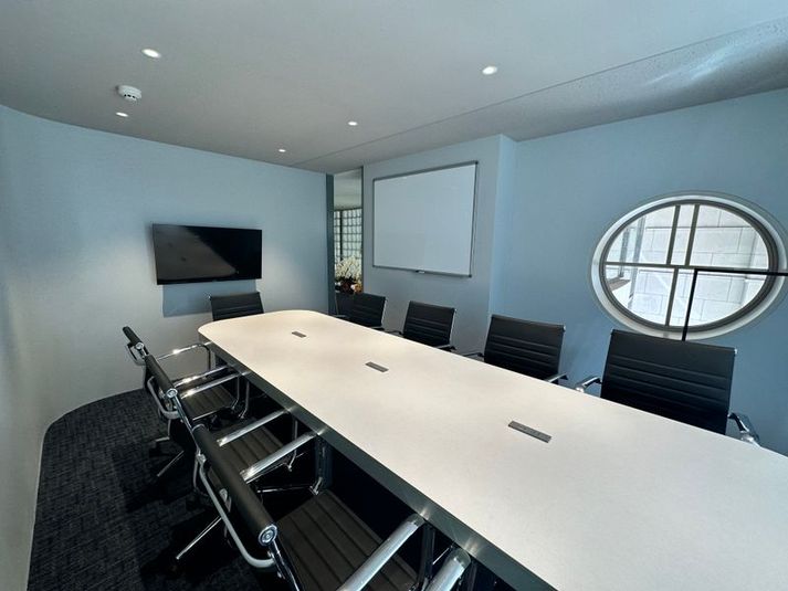 10名会議室C - センター南 by Farrow Group