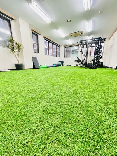 地域最安値！開放空間！ハイクオリティレンタルジム！ - トレーニングスタジオ ナチュレ辻堂