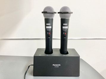 【PARM-CITY131貸会議室　Room5C】ワイヤレスマイク2本あり｜充電タイプ｜ - PARM-CITY131貸会議室 仙台｜PARM-CITY131貸会議室　Room5C｜最大31名の設備の写真