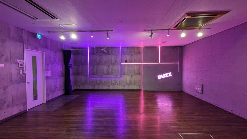 Ast - 心斎橋 レンタルスタジオ　STUDIO BUZZ 