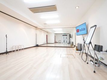 レンタルスタジオDAYS 千歳烏山店の室内の写真