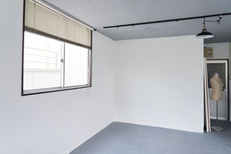 スタジオM4 - 自然光が綺麗な白いスタジオM4