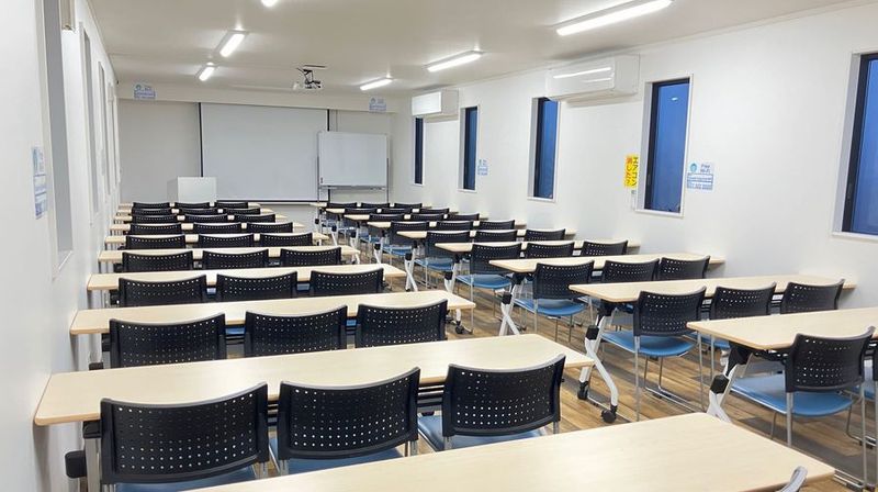 Room2【3名掛け最大60席】 - 高崎白銀ビル貸し会議室 別館