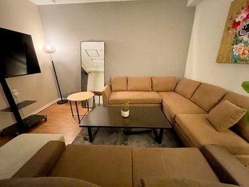 THE POINT エキニア横浜 ルーム『シナモン』※旧4Hの室内の写真