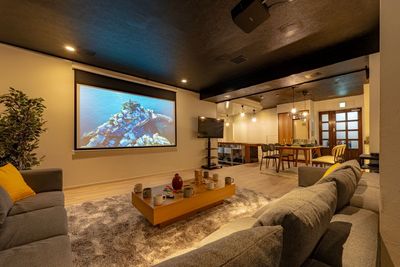 スペモ🎈映画鑑賞🎥プロジェクター🎞飲み会🍻打ち上げ🎉パーティー🎊デート❣️590_ARKスペース大久保 - 590_ARKスペース大久保