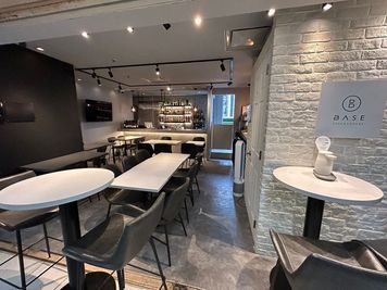 新橋駅近にあるキッチン付きのスペースです✨
料理教室等にも是非ご利用ください🍳 - MYROOM space 新橋003 MYROOM space 新橋003｜キッチン有🍳撮影可📷の室内の写真