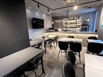 新橋駅近にあるキッチン付きのスペースです✨
料理教室等にも是非ご利用ください🍳 - MYROOM space 新橋003 MYROOM space 新橋003｜キッチン有🍳撮影可📷の室内の写真