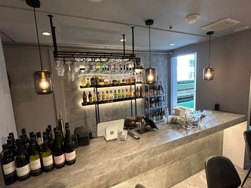 新橋駅近にあるキッチン付きのスペースです✨
料理教室等にも是非ご利用ください🍳 - MYROOM space 新橋003 MYROOM space 新橋003｜キッチン有🍳撮影可📷の室内の写真