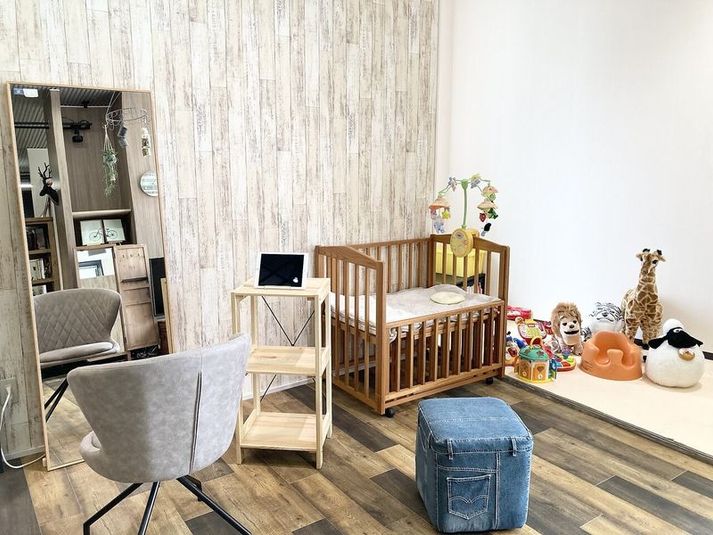 美容院セット面スペース - ARTFORMES