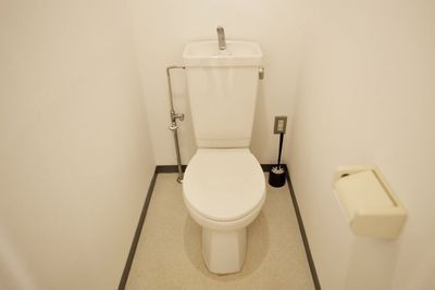 【Jeunesse新大久保 - ジュネス新大久保】 広々使える🤸‍♂️｜床に座れる👶｜✨大人数最大30名[56]の設備の写真