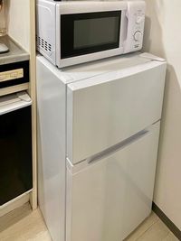 【Jeunesse新大久保 - ジュネス新大久保】 広々使える🤸‍♂️｜床に座れる👶｜✨大人数最大30名[56]の設備の写真