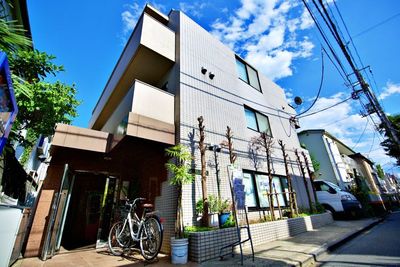 【Jeunesse新大久保 - ジュネス新大久保】 広々使える🤸‍♂️｜床に座れる👶｜✨大人数最大30名[56]の外観の写真