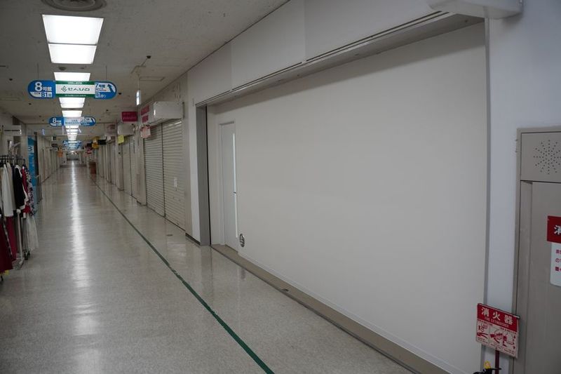 せんびる8号館地下1階B127号室：白ホリゾントスタジオ - スタジオベース　せんびるスタジオ