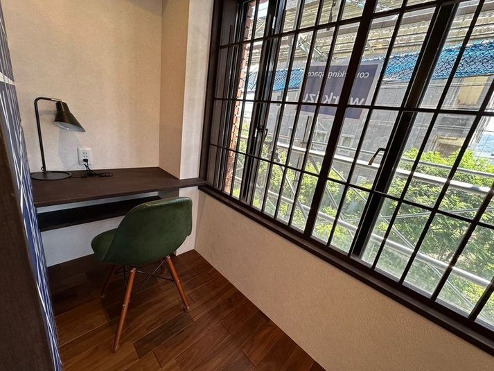 【伊東駅徒歩1分】予約制ブース席※予約前は入室不可 - いいオフィス伊東　by work izu