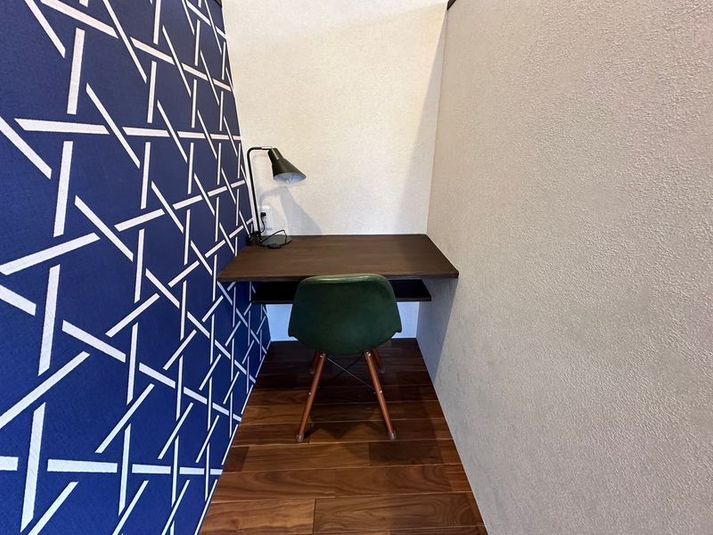 【伊東駅徒歩1分】予約制ブース席※予約前は入室不可 - いいオフィス伊東　by work izu