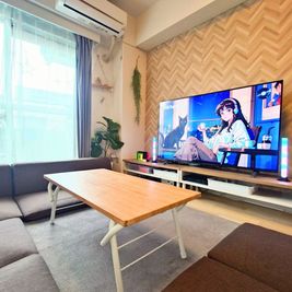 【新宿駅1分】おうちデート♥️女子会👩‍⚖️テレビゲーム&映画鑑賞🎬️タコパ🐙＆ヤコバ🚌ゴミ捨て🙆24h✨️✨ - エクセルシオールスペース西新宿