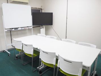 Meeting space 梅 貸し会議室の室内の写真