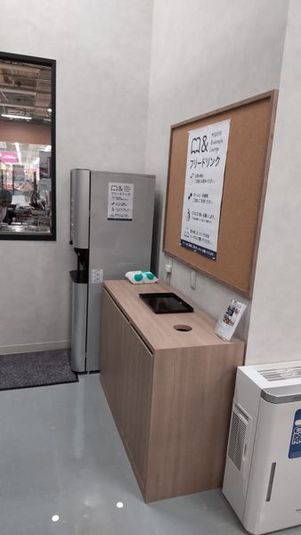 オープン席21 - MIRAIYA Bookmark Lounge 幕張店