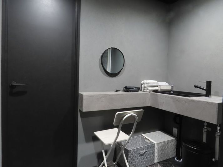 器具・グッズ豊富!キッズスペース・シャワー・トイレ完備 - PMG-GYM