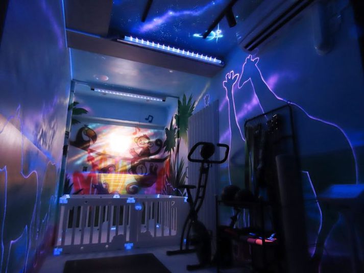 器具・グッズ豊富!キッズスペース・シャワー・トイレ完備 - PMG-GYM