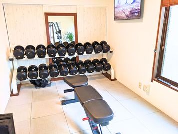 IVANKOのダンベル独り占め（笑） - レンタルジム　All Day Gym 桜新町店 All Day Gym世田谷 桜新町店の設備の写真
