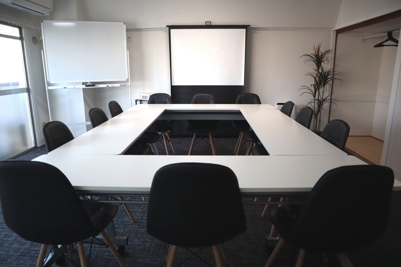 博多駅徒歩3分♪ - お気軽会議室 博多11