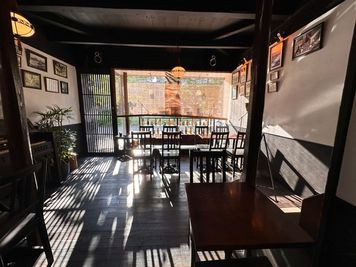 高瀬川ぞい町屋 木屋町通4条、独特で個性のある全体改装された町屋の室内の写真