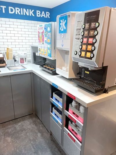 《1～4名用》カラオケルーム【サイズS】 - カラオケＣＬＵＢ ＤＡＭ三宮北野坂店