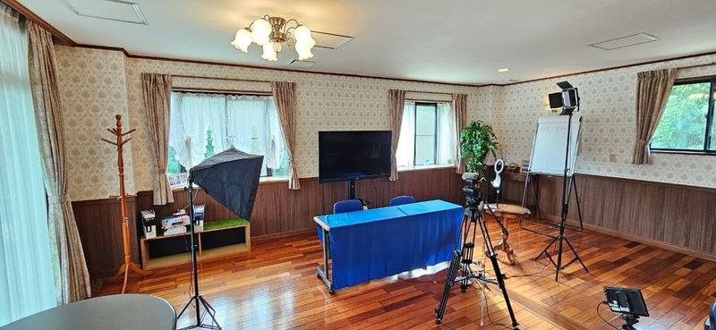 緑に囲まれたモダン空間｜撮影＆ビジネス向け完全個室の貸し会議室 - 千葉県長生郡長柄町｜緑に囲まれた特別空間