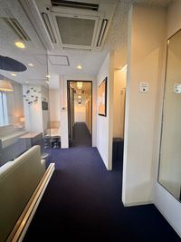 写真右側スペースにブースがございます。 - GRID Work Box　インスクエア上野 ★JR上野駅徒歩5分★インスクエア上野GRID Work Boxの入口の写真