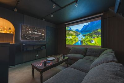 579_SpemoGame渋谷の室内の写真